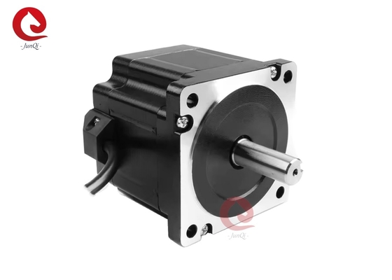 JUNQI Nema34 3 Fazlı Hibrit Adımlı Motor 1.2 derece 67mm Uzunluk 2.0N.M CNC Makine Parçaları