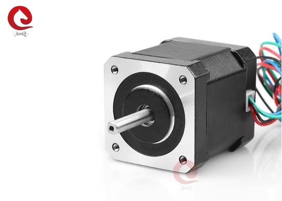 Nema17 42*47mm 0.44N.m 1.68A 2Fazlı 24VDC Sanayi Makinesi için Hibrit Adımlı Motor