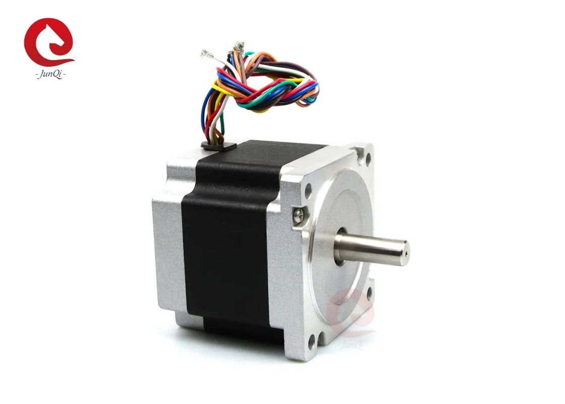86 * 65mm 1.8 Derece 2 Faz 2.2N.M Yüksek Dönümlü Tek kutupsal Hibrit Adımlı Motor Nema34 Kaynak / Tel Kırma Makinesi için